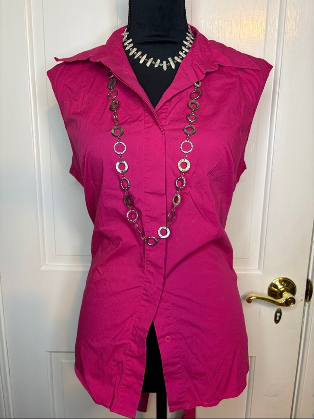 Sleeveless Fuchsia Blouse